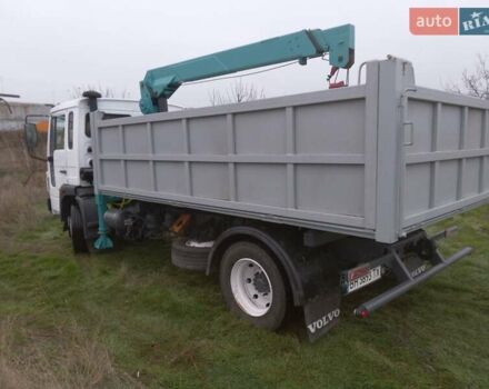 Білий Вольво FL 6, об'ємом двигуна 5.48 л та пробігом 980 тис. км за 25500 $, фото 29 на Automoto.ua