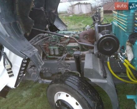 Білий Вольво FL 6, об'ємом двигуна 5.48 л та пробігом 980 тис. км за 25500 $, фото 15 на Automoto.ua