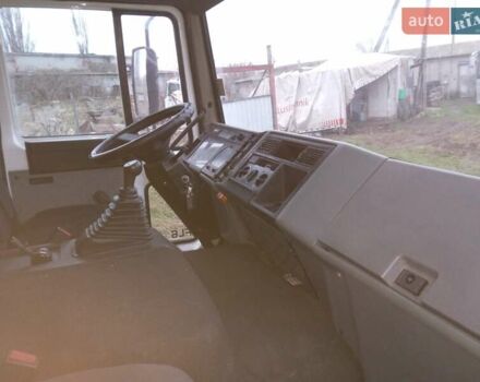 Білий Вольво FL 6, об'ємом двигуна 5.48 л та пробігом 980 тис. км за 25500 $, фото 21 на Automoto.ua