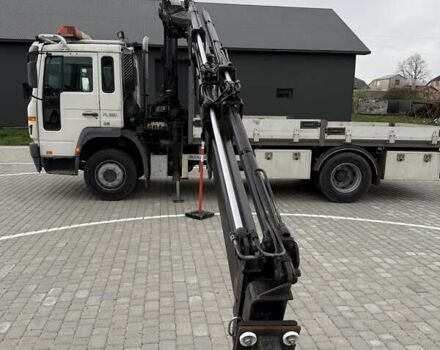 Белый Вольво FL 6, объемом двигателя 5.5 л и пробегом 185 тыс. км за 38000 $, фото 6 на Automoto.ua