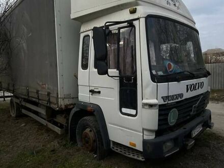 Білий Вольво FL 6, об'ємом двигуна 5.48 л та пробігом 700 тис. км за 2500 $, фото 1 на Automoto.ua