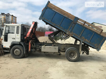 Белый Вольво FL 6, объемом двигателя 5.8 л и пробегом 400 тыс. км за 24800 $, фото 1 на Automoto.ua