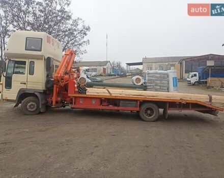 Жовтий Вольво FL 6, об'ємом двигуна 5.5 л та пробігом 638 тис. км за 25500 $, фото 31 на Automoto.ua