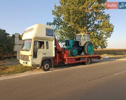 Жовтий Вольво FL 6, об'ємом двигуна 5.5 л та пробігом 638 тис. км за 25500 $, фото 9 на Automoto.ua