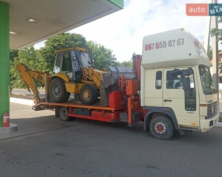 Жовтий Вольво FL 6, об'ємом двигуна 5.5 л та пробігом 638 тис. км за 25500 $, фото 15 на Automoto.ua