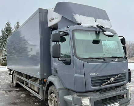Серый Вольво FL 7, объемом двигателя 7.15 л и пробегом 486 тыс. км за 29900 $, фото 4 на Automoto.ua