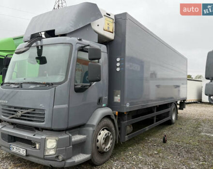 Сірий Вольво FL 7, об'ємом двигуна 7.1 л та пробігом 486 тис. км за 29900 $, фото 21 на Automoto.ua