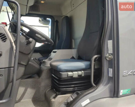 Сірий Вольво FL 7, об'ємом двигуна 7.1 л та пробігом 486 тис. км за 29900 $, фото 10 на Automoto.ua