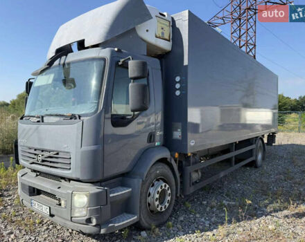 Сірий Вольво FL 7, об'ємом двигуна 7.1 л та пробігом 486 тис. км за 29900 $, фото 17 на Automoto.ua