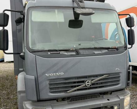 Сірий Вольво FL 7, об'ємом двигуна 7.1 л та пробігом 486 тис. км за 29900 $, фото 1 на Automoto.ua
