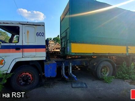 Белый Вольво ФЛ, объемом двигателя 7 л и пробегом 500 тыс. км за 3000 $, фото 1 на Automoto.ua