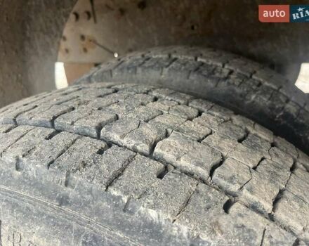 Білий Вольво ФЛЦ, об'ємом двигуна 4 л та пробігом 212 тис. км за 7300 $, фото 14 на Automoto.ua