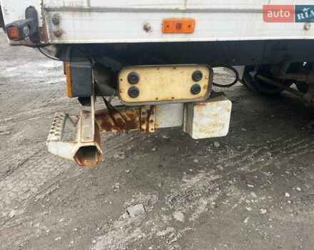 Білий Вольво ФЛЦ, об'ємом двигуна 4 л та пробігом 212 тис. км за 7300 $, фото 20 на Automoto.ua