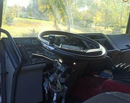 Білий Вольво ФЛЦ, об'ємом двигуна 3.99 л та пробігом 300 тис. км за 7500 $, фото 7 на Automoto.ua