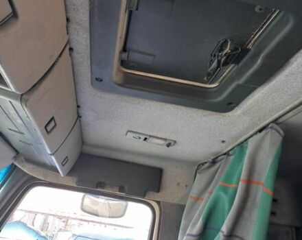 Белый Вольво FM 10, объемом двигателя 0 л и пробегом 409 тыс. км за 32000 $, фото 4 на Automoto.ua