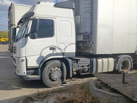 Білий Вольво FM 11, об'ємом двигуна 11 л та пробігом 900 тис. км за 15500 $, фото 1 на Automoto.ua