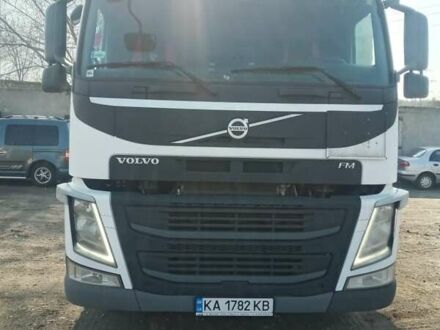 Білий Вольво FM 11, об'ємом двигуна 10.84 л та пробігом 835 тис. км за 18000 $, фото 1 на Automoto.ua