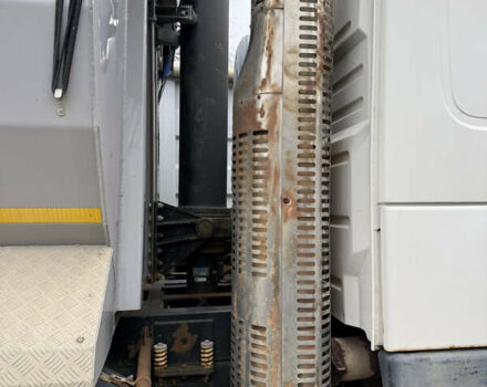 Белый Вольво ФМ 12, объемом двигателя 0 л и пробегом 460 тыс. км за 52000 $, фото 3 на Automoto.ua