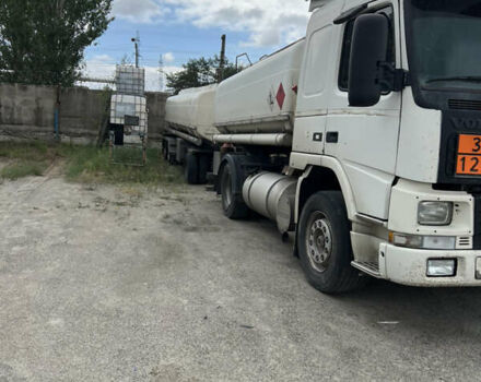 Білий Вольво ФМ 12, об'ємом двигуна 0 л та пробігом 900 тис. км за 11000 $, фото 2 на Automoto.ua