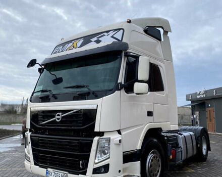 Белый Вольво ФМ 12, объемом двигателя 10.84 л и пробегом 1 тыс. км за 15500 $, фото 1 на Automoto.ua