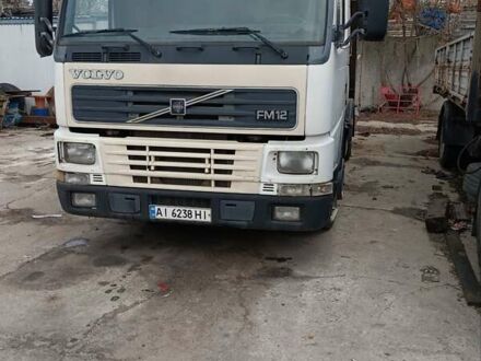 Вольво ФМ 12, объемом двигателя 12 л и пробегом 700 тыс. км за 10500 $, фото 1 на Automoto.ua