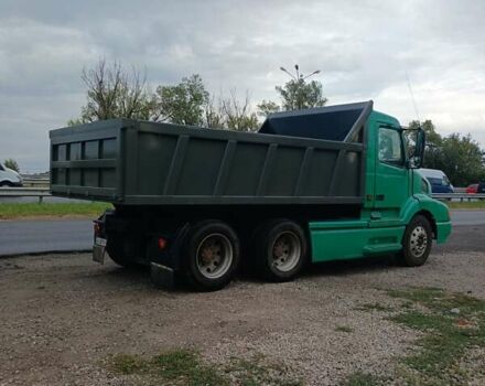 Зелений Вольво ФМ 12, об'ємом двигуна 12.7 л та пробігом 840 тис. км за 10500 $, фото 1 на Automoto.ua