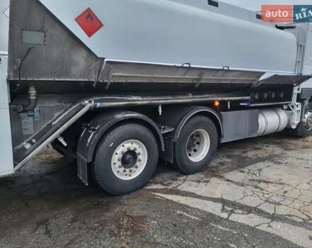 Білий Вольво FM 13, об'ємом двигуна 16.13 л та пробігом 960 тис. км за 36000 $, фото 21 на Automoto.ua