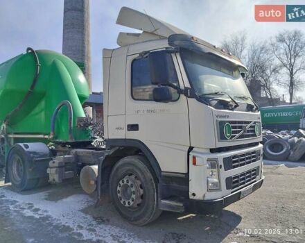 Белый Вольво FM 13, объемом двигателя 12.9 л и пробегом 1 тыс. км за 9000 $, фото 5 на Automoto.ua