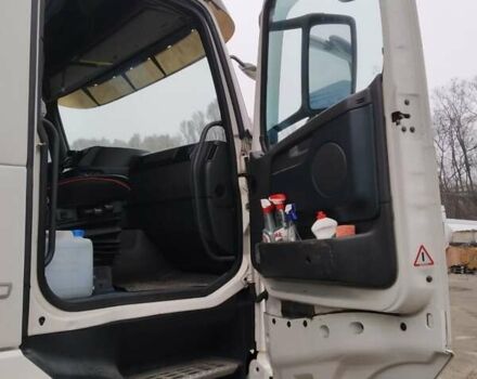 Белый Вольво FM 13, объемом двигателя 12.78 л и пробегом 129 тыс. км за 20500 $, фото 11 на Automoto.ua