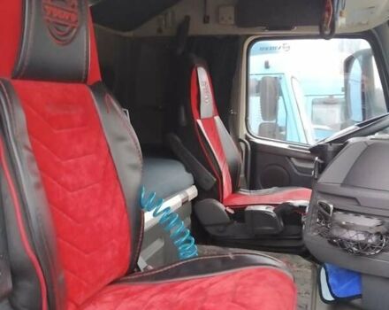 Белый Вольво FM 13, объемом двигателя 12.78 л и пробегом 129 тыс. км за 20500 $, фото 14 на Automoto.ua