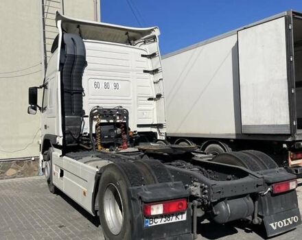 Білий Вольво FM 13, об'ємом двигуна 10.84 л та пробігом 870 тис. км за 16000 $, фото 4 на Automoto.ua
