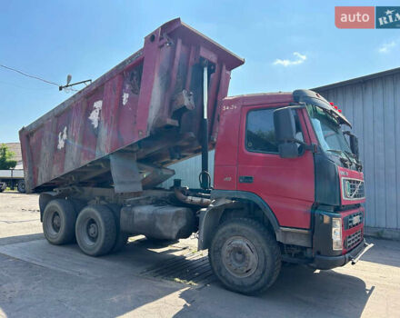 Красный Вольво FM 13, объемом двигателя 12.8 л и пробегом 380 тыс. км за 42000 $, фото 4 на Automoto.ua