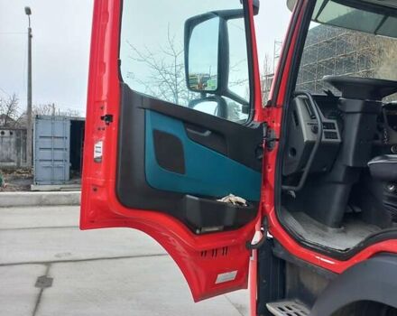 Червоний Вольво FM 13, об'ємом двигуна 10.85 л та пробігом 171 тис. км за 14500 $, фото 9 на Automoto.ua