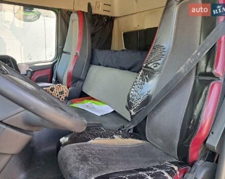 Зелений Вольво FM 13, об'ємом двигуна 0 л та пробігом 350 тис. км за 36000 $, фото 4 на Automoto.ua