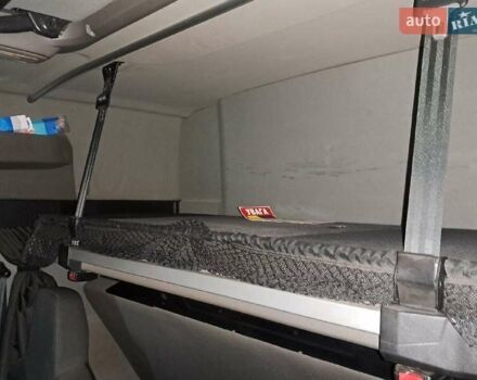 Зелений Вольво FM 13, об'ємом двигуна 0 л та пробігом 350 тис. км за 36000 $, фото 6 на Automoto.ua