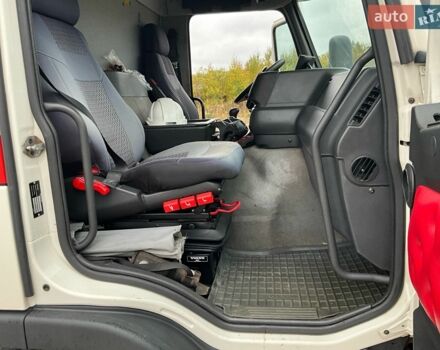 Белый Вольво FM 7, объемом двигателя 0 л и пробегом 780 тыс. км за 14000 $, фото 18 на Automoto.ua