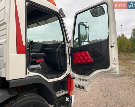 Белый Вольво FM 7, объемом двигателя 0 л и пробегом 780 тыс. км за 14000 $, фото 17 на Automoto.ua