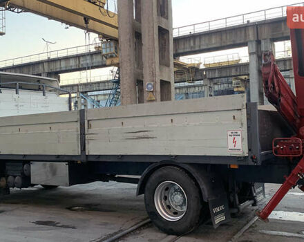 Белый Вольво FM 7, объемом двигателя 6.7 л и пробегом 895 тыс. км за 23000 $, фото 3 на Automoto.ua