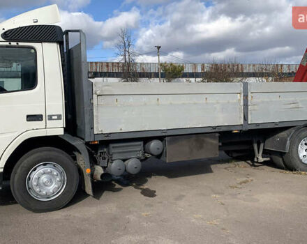 Белый Вольво FM 7, объемом двигателя 6.7 л и пробегом 895 тыс. км за 23000 $, фото 4 на Automoto.ua