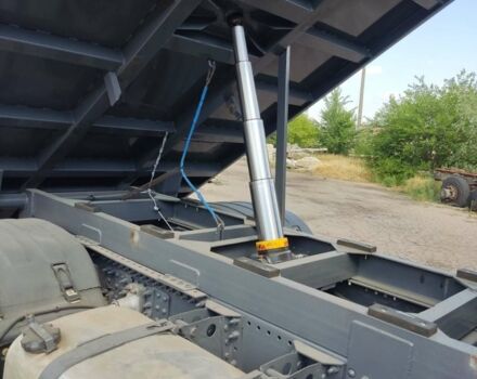 Білий Вольво FM 9, об'ємом двигуна 9.3 л та пробігом 800 тис. км за 21300 $, фото 10 на Automoto.ua