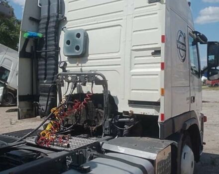 Білий Вольво FM 9, об'ємом двигуна 9.4 л та пробігом 968 тис. км за 11500 $, фото 2 на Automoto.ua