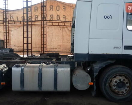 Белый Вольво FM 9, объемом двигателя 9.37 л и пробегом 1 тыс. км за 8000 $, фото 7 на Automoto.ua