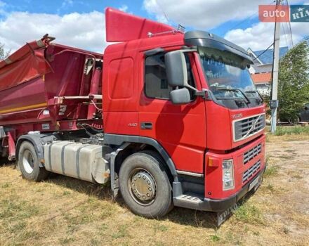 Красный Вольво FM 9, объемом двигателя 12.78 л и пробегом 630 тыс. км за 30000 $, фото 3 на Automoto.ua