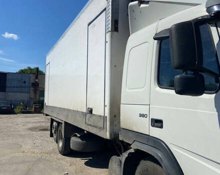Вольво FM 9, об'ємом двигуна 12.1 л та пробігом 140 тис. км за 18999 $, фото 3 на Automoto.ua