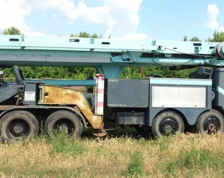 Серый Вольво ФМ, объемом двигателя 0 л и пробегом 14 тыс. км за 75000 $, фото 3 на Automoto.ua