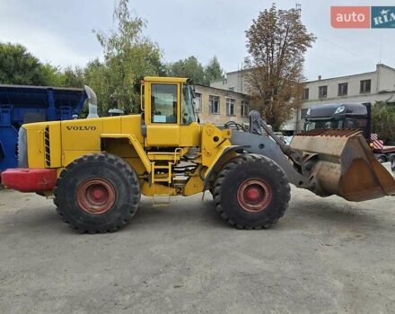 Вольво L 220E 2005 в Киеве на Automoto.ua Вольво L 220E, объемом двигателя 0 л и пробегом 10 тыс. км за 78800 $, фото 10 на Automoto.ua