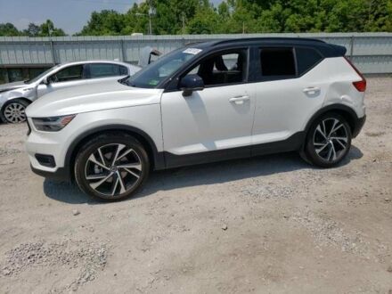 Білий Вольво L, об'ємом двигуна 20 л та пробігом 45 тис. км за 26800 $, фото 1 на Automoto.ua
