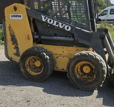 Вольво MC 70B 2004 в Киеве на Automoto.ua Желтый Вольво MC 70B, объемом двигателя 0 л и пробегом 0 тыс. км за 14500 $, фото 3 на Automoto.ua