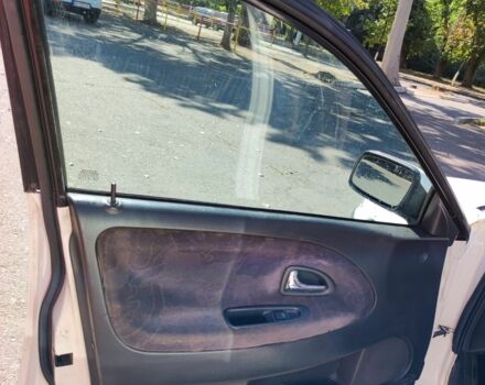 Белый Вольво С40, объемом двигателя 1 л и пробегом 250 тыс. км за 1400 $, фото 23 на Automoto.ua