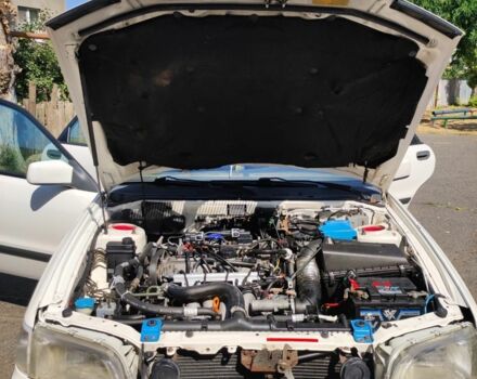 Белый Вольво С40, объемом двигателя 1 л и пробегом 250 тыс. км за 1400 $, фото 13 на Automoto.ua